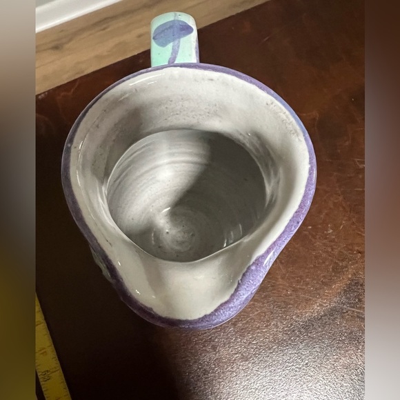 T. Puterbaugh Gill Signed TPG Studio Art Pottery Creamer 4.25” - Picture 5 of 6